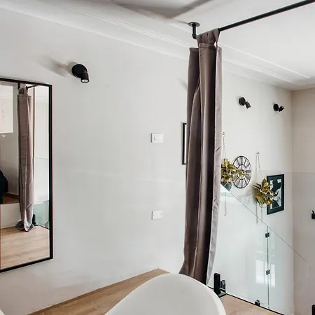 Apartmán Hostmate - - Sammartini's Garden - Stazione