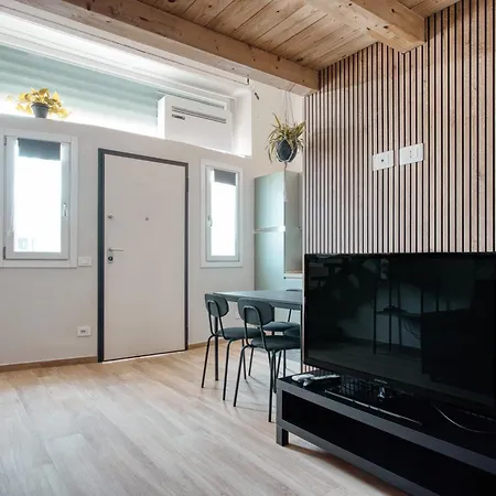 The Hideout شقة *