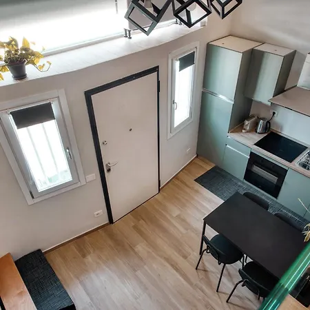 Apartmán Hostmate - - Sammartini's Garden - Stazione Milán